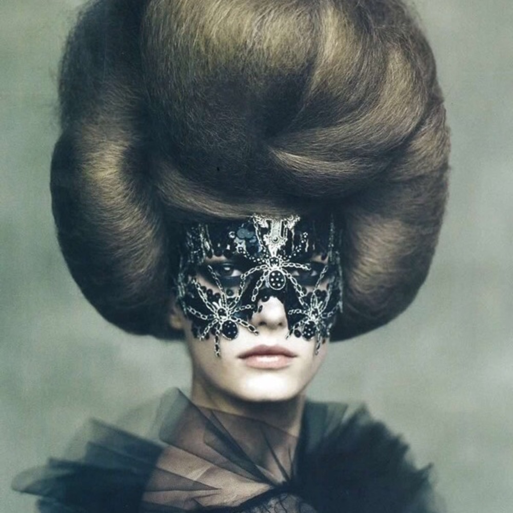 Meet your Posher, Diana